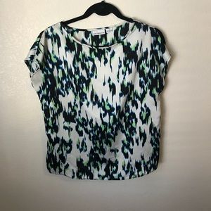 Liz Claiborne Patterned Blouse W/ Slit Sleeves (S)
